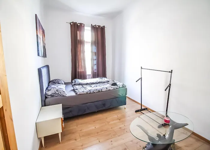 Cozy In Floridsdorf Area Pr6 בית אירוח